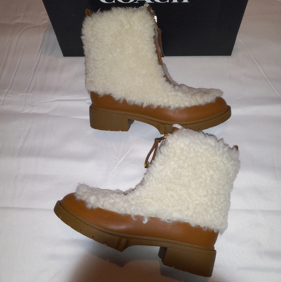 Coach Leona Shearling Boot - Picture 5 of 13